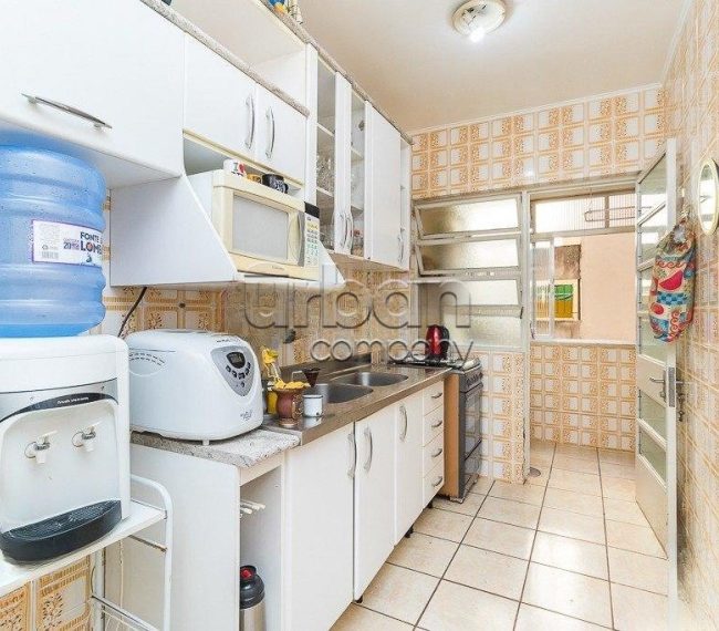 Apartamento com 82m², 2 quartos, 1 vaga, no bairro Petrópolis em Porto Alegre