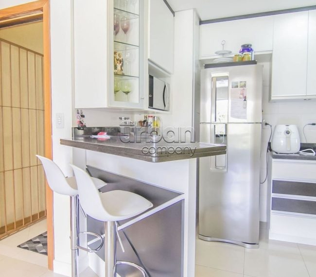 Apartamento Duplex com 101m², 2 quartos, 1 vaga, no bairro Petrópolis em Porto Alegre