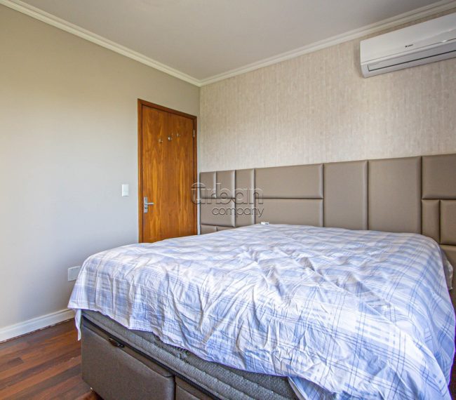 Apartamento com 157m², 2 quartos, 1 suíte, 1 vaga, no bairro Vila Ipiranga em Porto Alegre