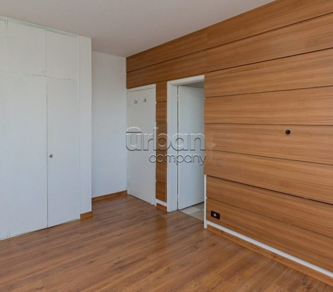 Apartamento com 110m², 3 quartos, 1 suíte, 1 vaga, no bairro Bela Vista em Porto Alegre