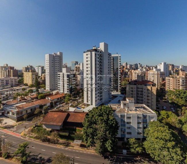 Apartamento com 110m², 3 quartos, 1 suíte, 1 vaga, no bairro Bela Vista em Porto Alegre