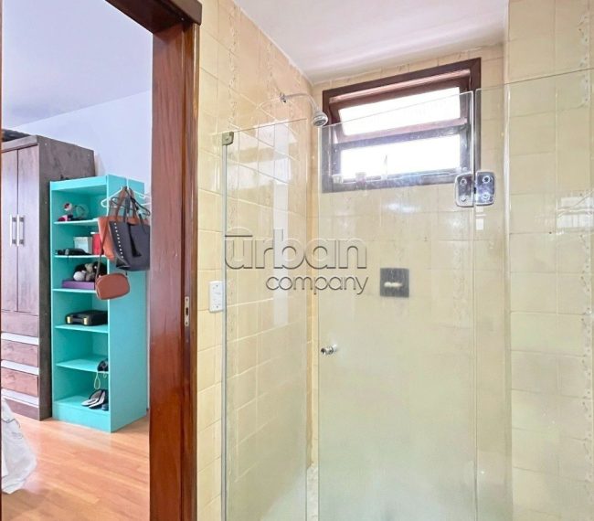 Apartamento com 110m², 3 quartos, 1 suíte, 1 vaga, no bairro Mont Serrat em Porto Alegre