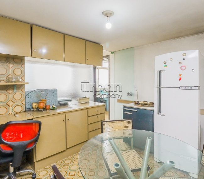 Apartamento com 143m², 3 quartos, 2 vagas, no bairro Petrópolis em Porto Alegre