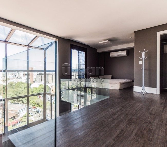 Apartamento Duplex com 67m², 1 quarto, 2 vagas, no bairro Moinhos de Vento em Porto Alegre