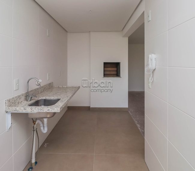 Apartamento, no bairro Passo da Areia em Porto Alegre