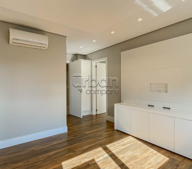 Apartamento com 103m², 2 quartos, 2 suítes, 2 vagas, no bairro Auxiliadora em Porto Alegre