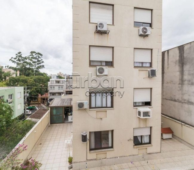 Apartamento com 70m², 2 quartos, 2 vagas, no bairro Auxiliadora em Porto Alegre