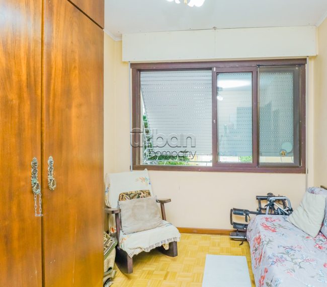 Apartamento Garden com 83m², 3 quartos, 1 vaga, no bairro Jardim Lindoia em Porto Alegre