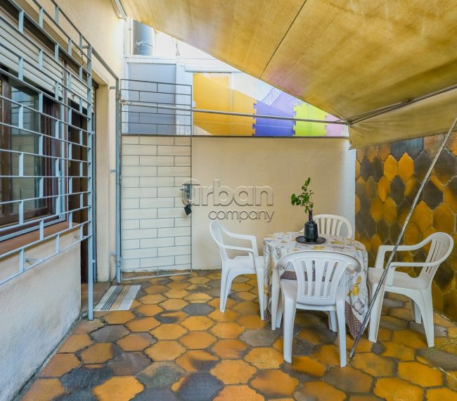 Apartamento Garden com 83m², 3 quartos, 1 vaga, no bairro Jardim Lindoia em Porto Alegre