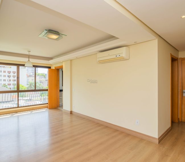 Apartamento com 116m², 3 quartos, 1 suíte, 2 vagas, no bairro Auxiliadora em Porto Alegre