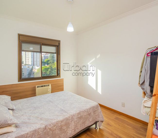 Apartamento com 95m², 3 quartos, 1 suíte, 2 vagas, no bairro Jardim Botânico em Porto Alegre