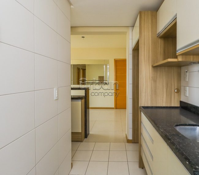 Apartamento com 77m², 3 quartos, 1 suíte, 2 vagas, no bairro Vila Jardim em Porto Alegre