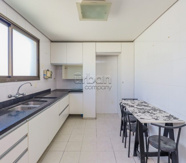 Apartamento com 118m², 3 quartos, 3 suítes, 3 vagas, no bairro Higienópolis em Porto Alegre