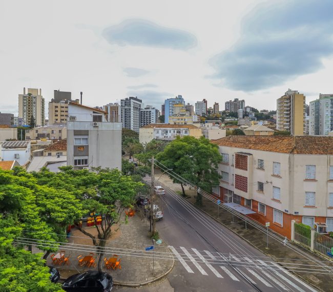 Apartamento com 27m², 1 quarto, no bairro Santa Cecília em Porto Alegre