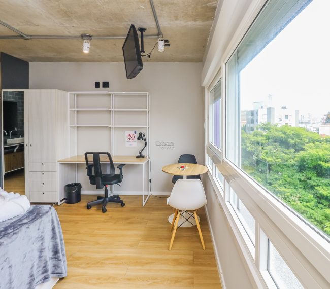 Apartamento com 27m², 1 quarto, no bairro Santa Cecília em Porto Alegre