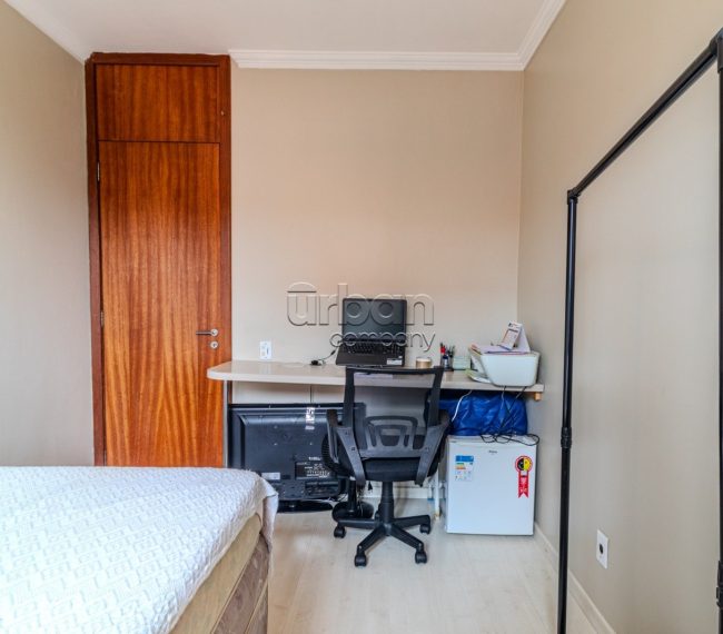 Apartamento com 73m², 3 quartos, 1 suíte, 1 vaga, no bairro Chácara Das Pedras em Porto Alegre