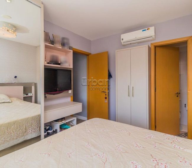 Apartamento com 55m², 2 quartos, 1 suíte, 1 vaga, no bairro Menino Deus em Porto Alegre