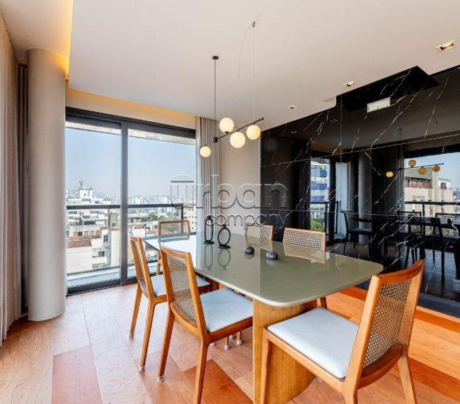 Apartamento com 114m², 2 quartos, 2 suítes, 2 vagas, no bairro Santana em Porto Alegre