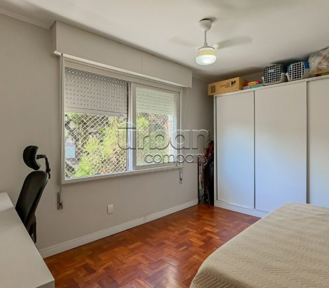 Apartamento com 99m², 3 quartos, 1 suíte, 2 vagas, no bairro Petrópolis em Porto Alegre