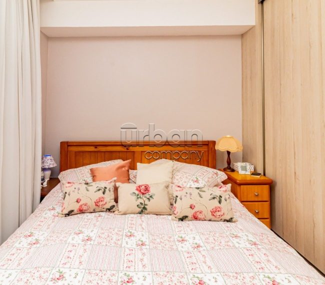 Apartamento com 108m², 3 quartos, 1 suíte, 2 vagas, no bairro Santa Tereza em Porto Alegre