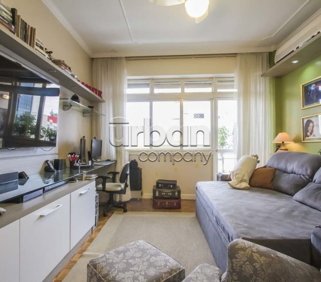 Apartamento com 155m², 4 quartos, 1 suíte, 1 vaga, no bairro Bom Fim em Porto Alegre