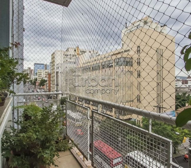 Apartamento com 155m², 4 quartos, 1 suíte, 1 vaga, no bairro Bom Fim em Porto Alegre