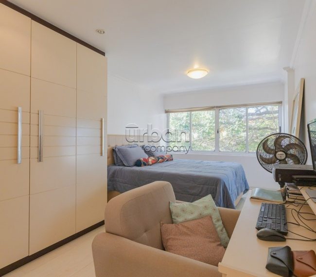 Apartamento com 87m², 2 quartos, 1 suíte, 2 vagas, no bairro Petrópolis em Porto Alegre