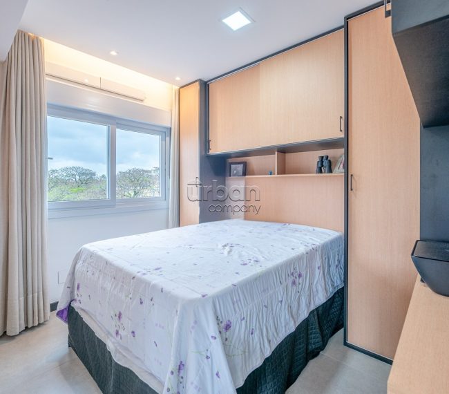 Apartamento com 82m², 2 quartos, 2 suítes, 2 vagas, no bairro Jardim Lindóia em Porto Alegre