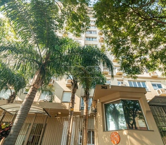 Apartamento com 69m², 2 quartos, 1 suíte, 1 vaga, no bairro Passo da Areia em Porto Alegre