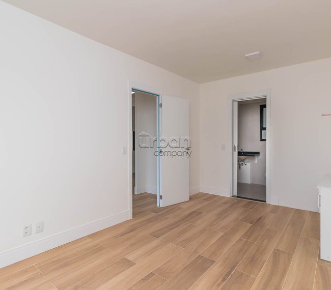 Apartamento com 53m², 1 quarto, 1 suíte, 1 vaga, no bairro Auxiliadora em Porto Alegre