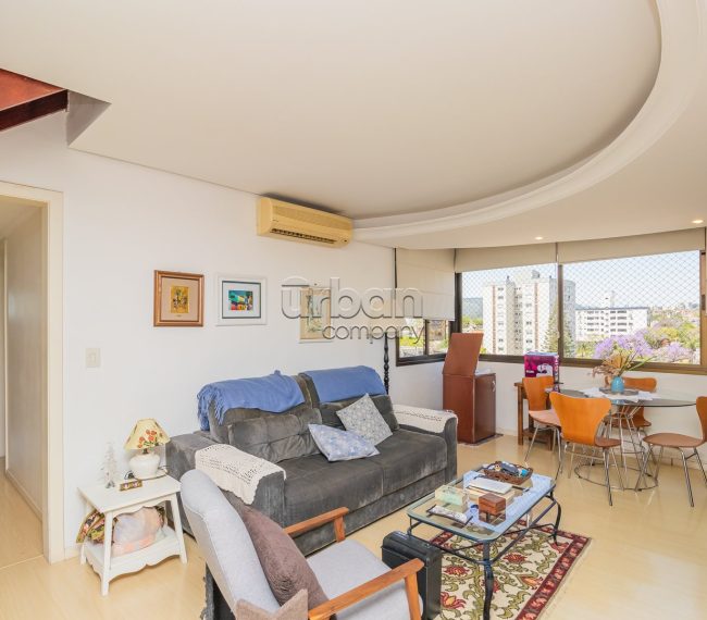 Apartamento Duplex com 188m², 3 quartos, 1 suíte, 2 vagas, no bairro Vila Ipiranga em Porto Alegre