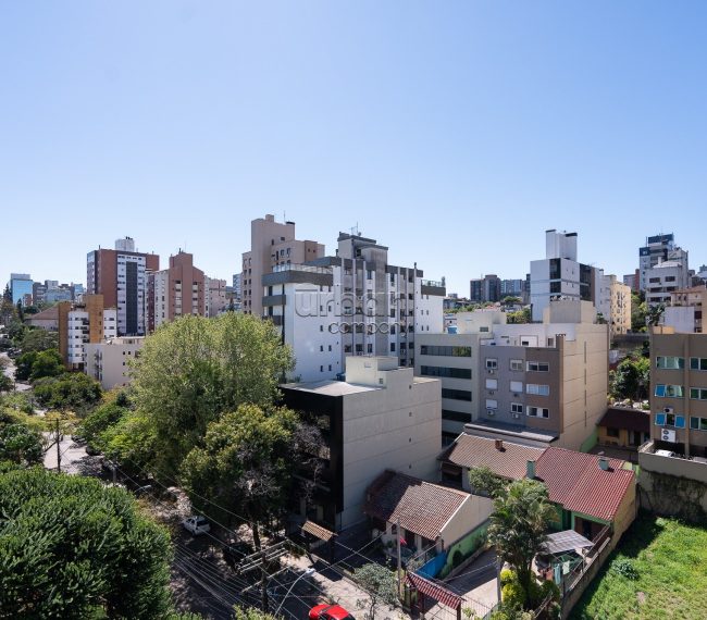 Cobertura com 244m², 3 quartos, 1 suíte, 4 vagas, no bairro Auxiliadora em Porto Alegre