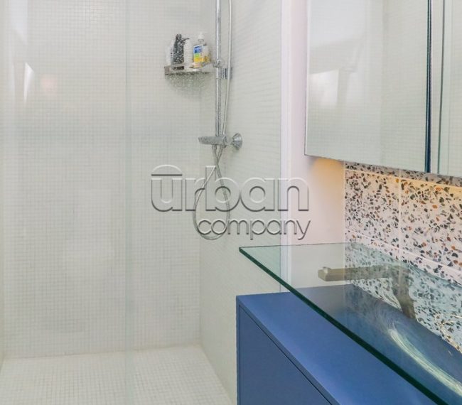 Apartamento com 69m², 2 quartos, 1 vaga, no bairro Petrópolis em Porto Alegre