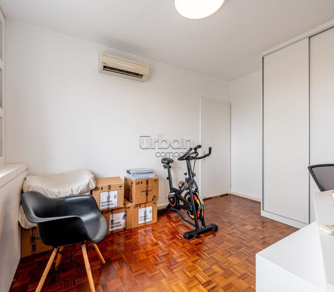 Apartamento com 139m², 3 quartos, 2 suítes, 2 vagas, no bairro Moinhos de Vento em Porto Alegre