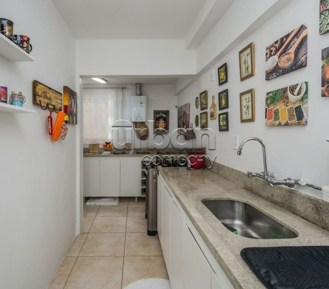 Apartamento com 106m², 3 quartos, 1 suíte, 1 vaga, no bairro Mont Serrat em Porto Alegre