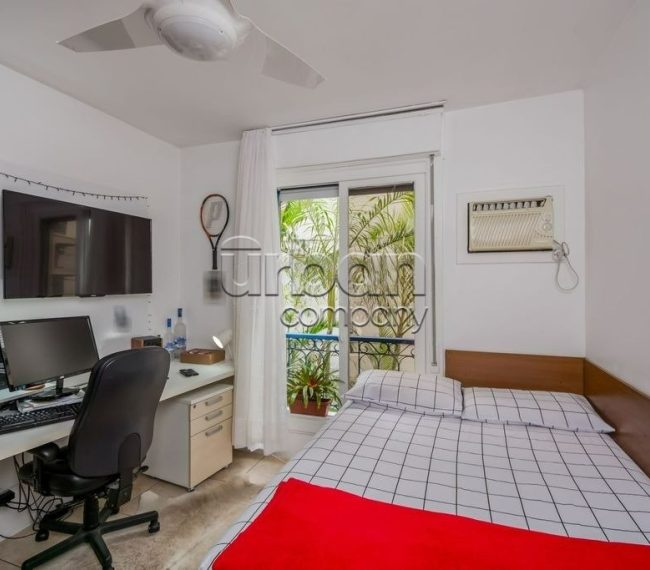 Apartamento com 106m², 3 quartos, 1 suíte, 1 vaga, no bairro Mont Serrat em Porto Alegre