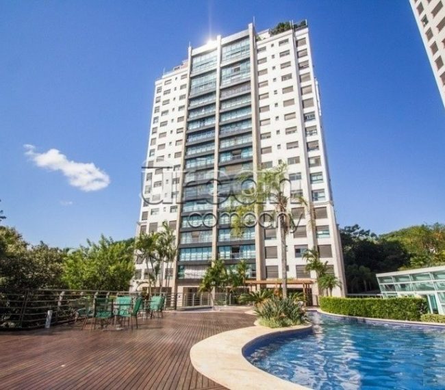 Apartamento com 261m², 4 quartos, 4 suítes, 4 vagas, no bairro Três Figueiras em Porto Alegre