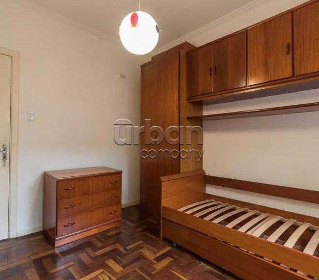 Apartamento com 126m², 3 quartos, 1 suíte, 1 vaga, no bairro Moinhos de Vento em Porto Alegre