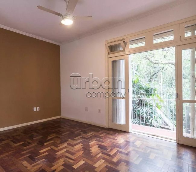 Apartamento com 126m², 3 quartos, 1 suíte, 1 vaga, no bairro Moinhos de Vento em Porto Alegre