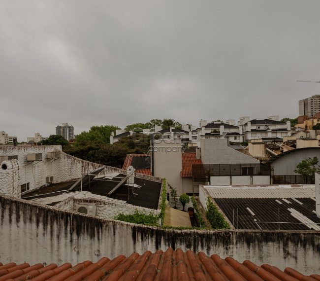 Casa em Condomínio com 310m², 3 quartos, 1 suíte, 3 vagas, no bairro Boa Vista em Porto Alegre