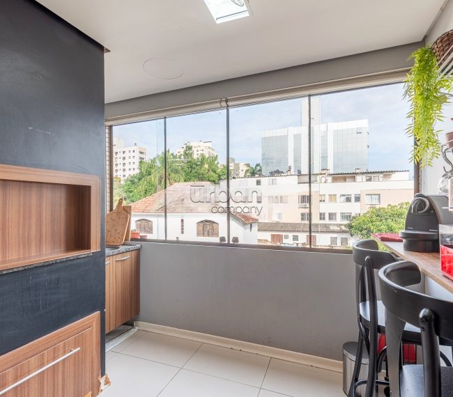 Apartamento com 77m², 2 quartos, 1 suíte, 1 vaga, no bairro Petrópolis em Porto Alegre