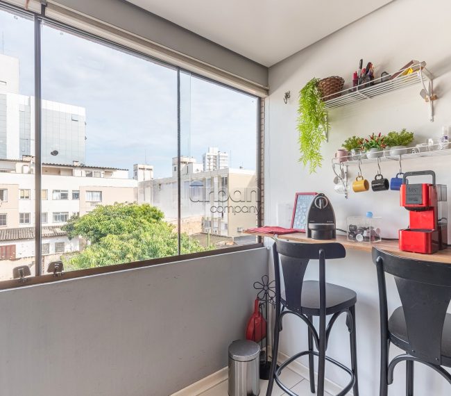 Apartamento com 77m², 2 quartos, 1 suíte, 1 vaga, no bairro Petrópolis em Porto Alegre