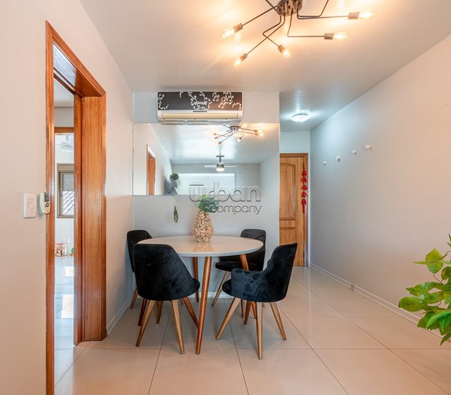 Apartamento com 77m², 2 quartos, 1 suíte, 1 vaga, no bairro Petrópolis em Porto Alegre