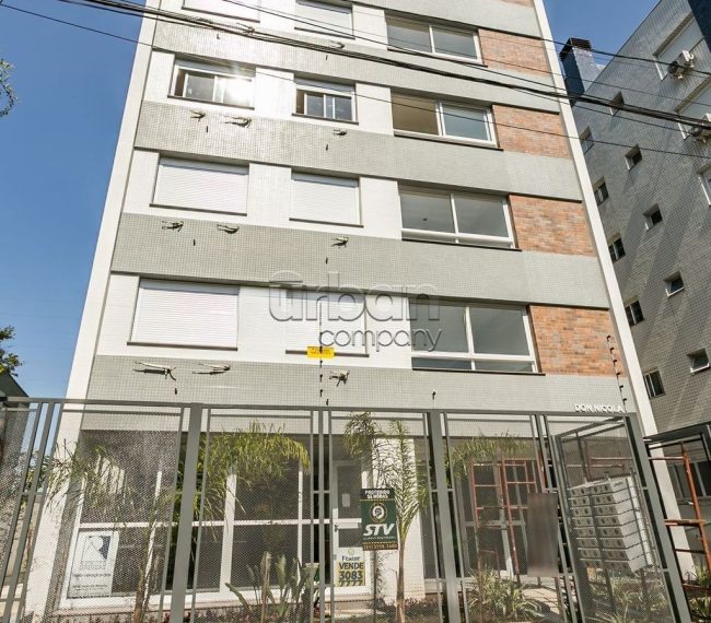 Apartamento Duplex com 83m², 2 quartos, 2 suítes, 2 vagas, no bairro Petrópolis em Porto Alegre