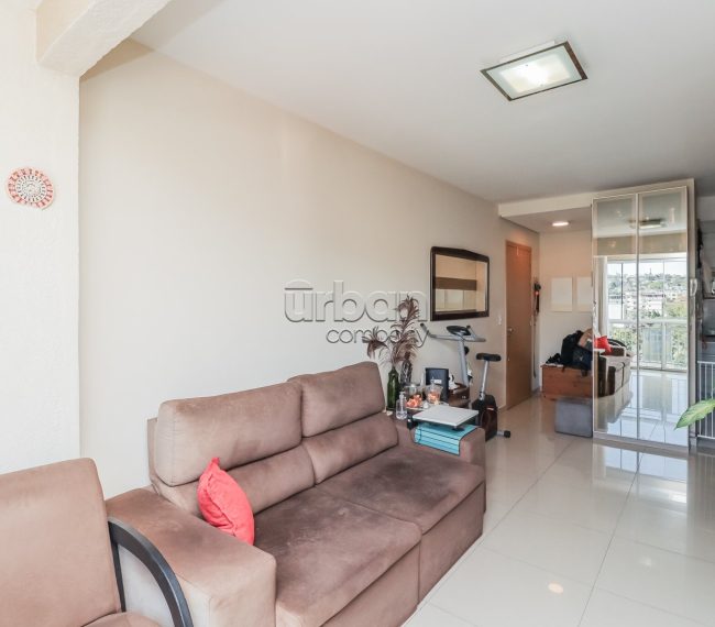 Apartamento com 81m², 3 quartos, 1 suíte, 2 vagas, no bairro Jardim Botânico em Porto Alegre