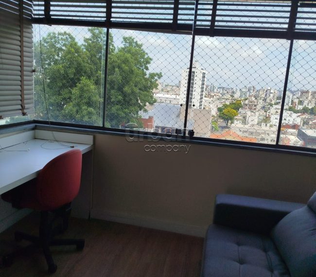 Apartamento com 141m², 3 quartos, 1 suíte, 3 vagas, no bairro Jardim Botânico em Porto Alegre