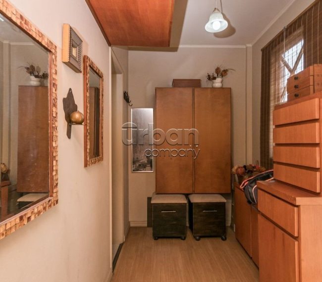 Apartamento com 130m², 3 quartos, 1 suíte, 1 vaga, no bairro Auxiliadora em Porto Alegre