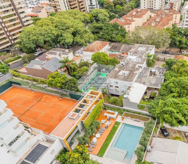 Apartamento com 295m², 3 quartos, 3 suítes, 4 vagas, no bairro Auxiliadora em Porto Alegre