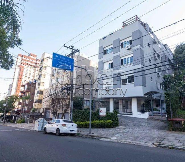 Cobertura com 134m², 3 quartos, 1 suíte, 1 vaga, no bairro Rio Branco em Porto Alegre