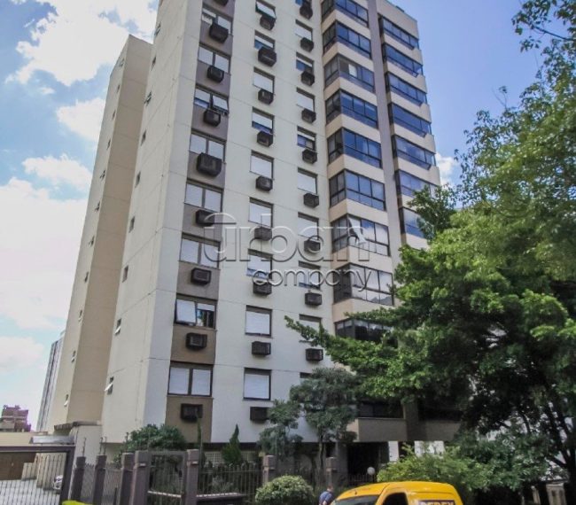 Apartamento com 100m², 3 quartos, 1 suíte, 2 vagas, no bairro Moinhos de Vento em Porto Alegre